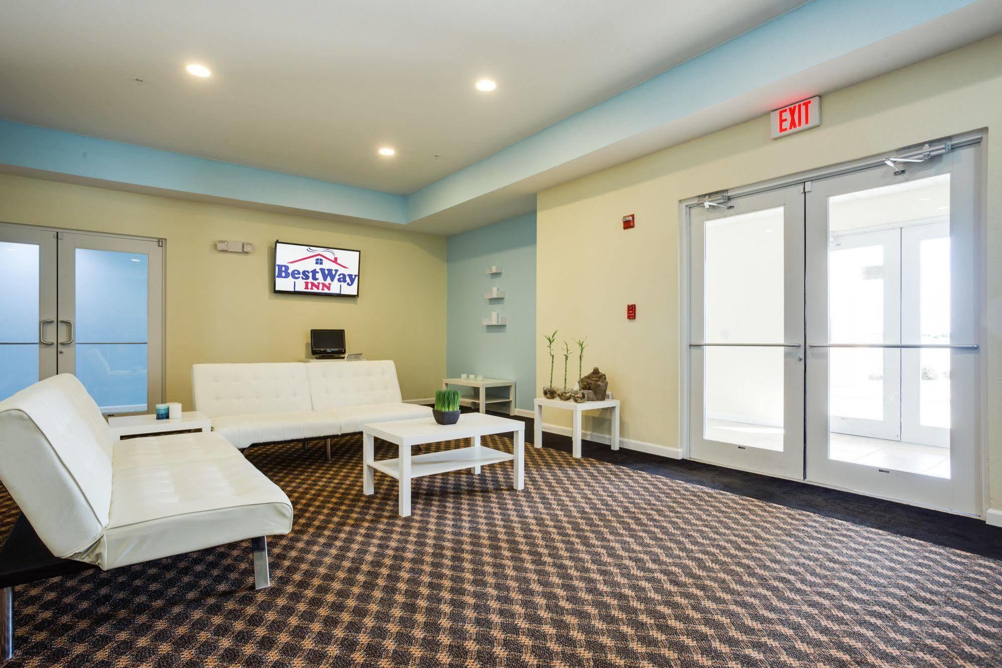 Best Way Inn Cleburne Esterno foto